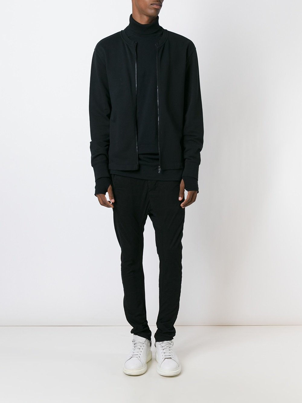 Black Dye Skinny Pants