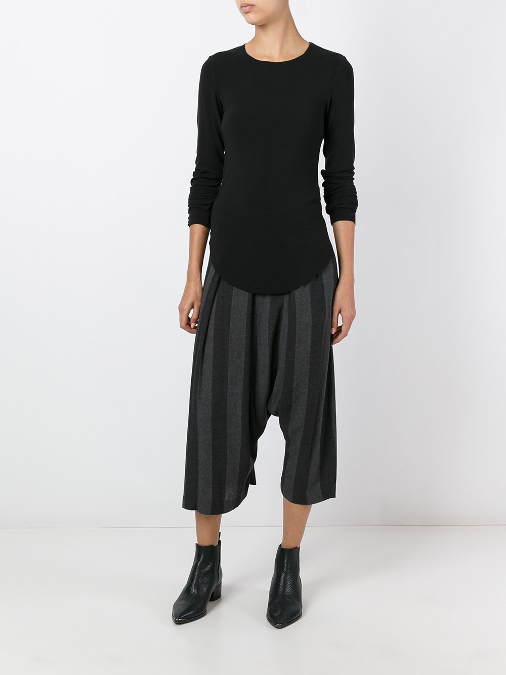 Cashmere Curved Hem Sweater