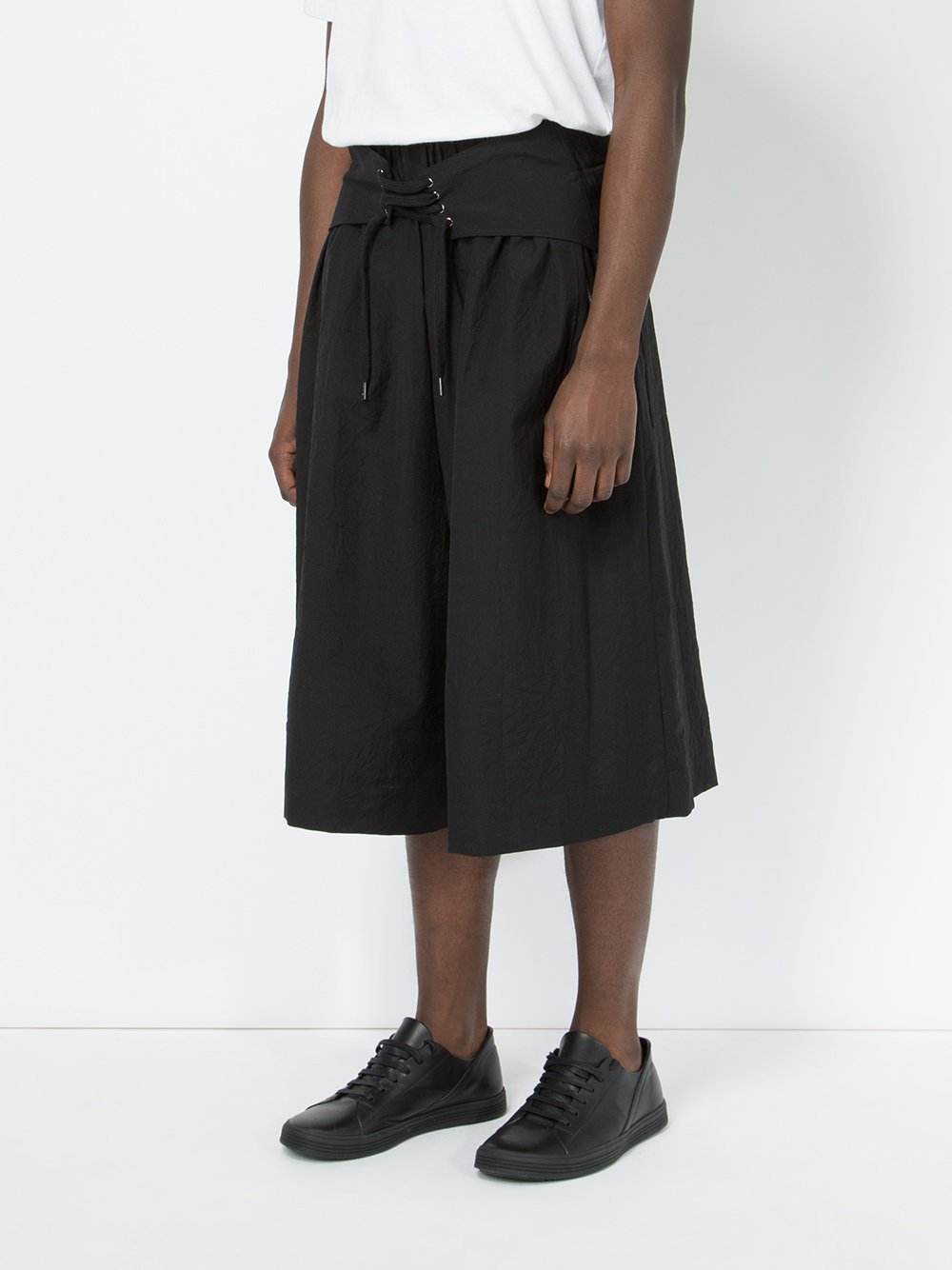 Waist-Tie Detail Shorts