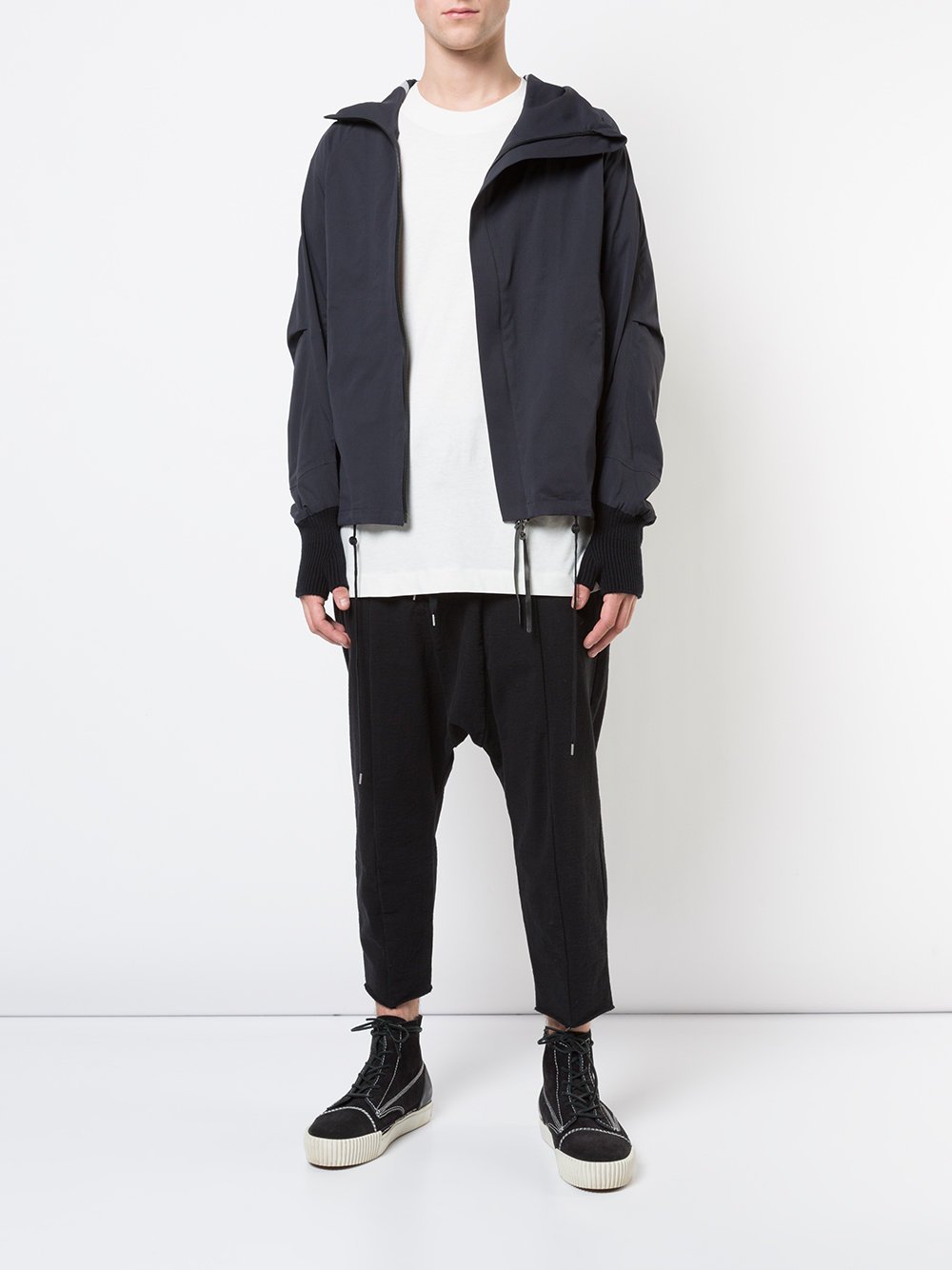 Thumb Cuff Zipped Jacket