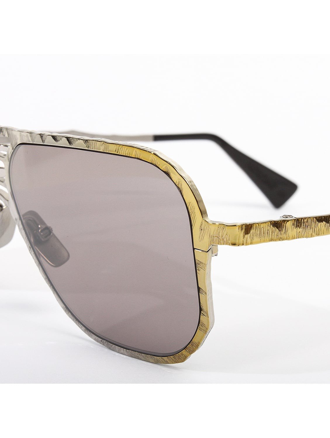 Textured Frame Aviator Sunglasses Gold/Silver